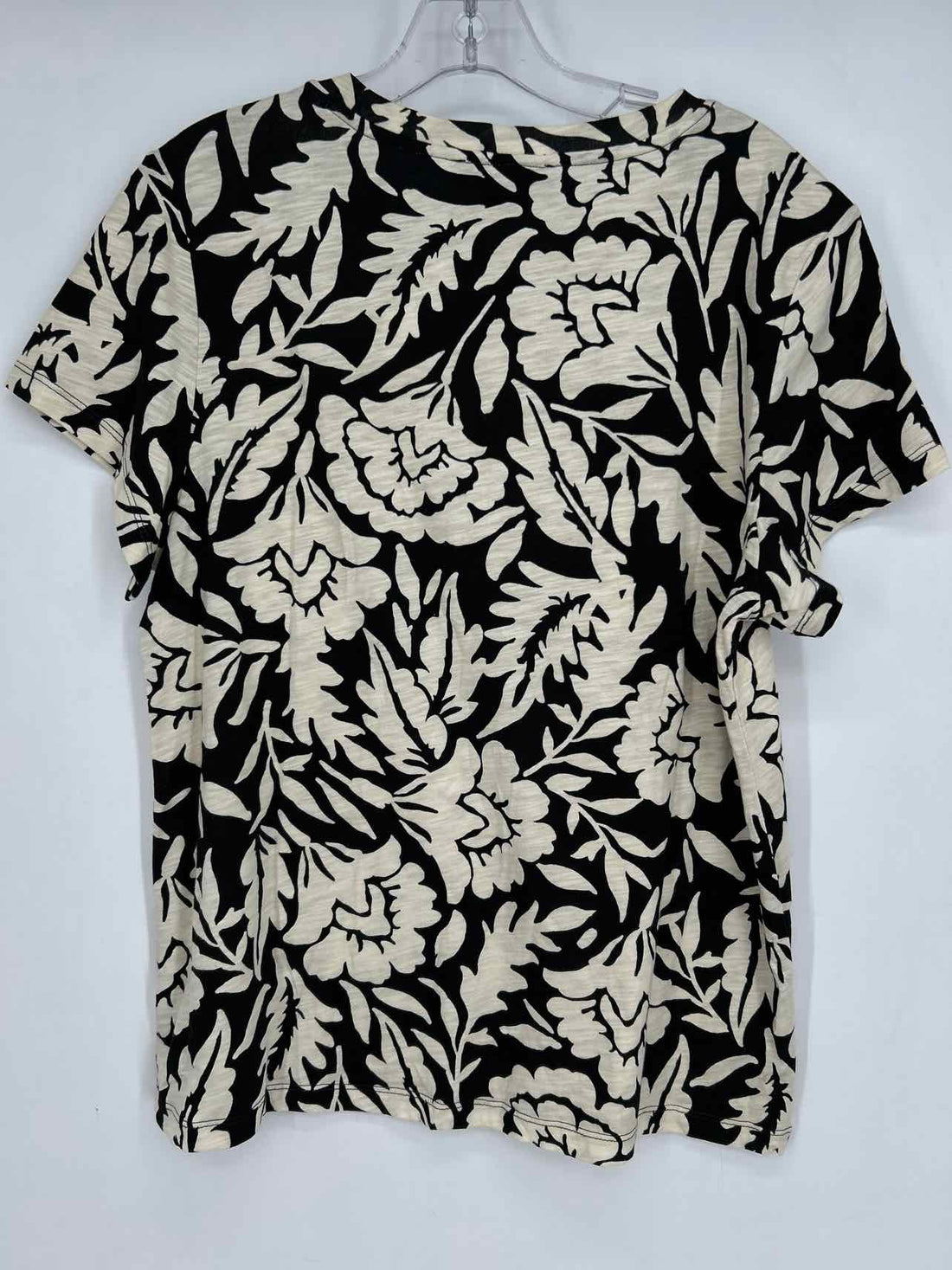 Sanctuary Size XL Cream & Black Short Sleeve