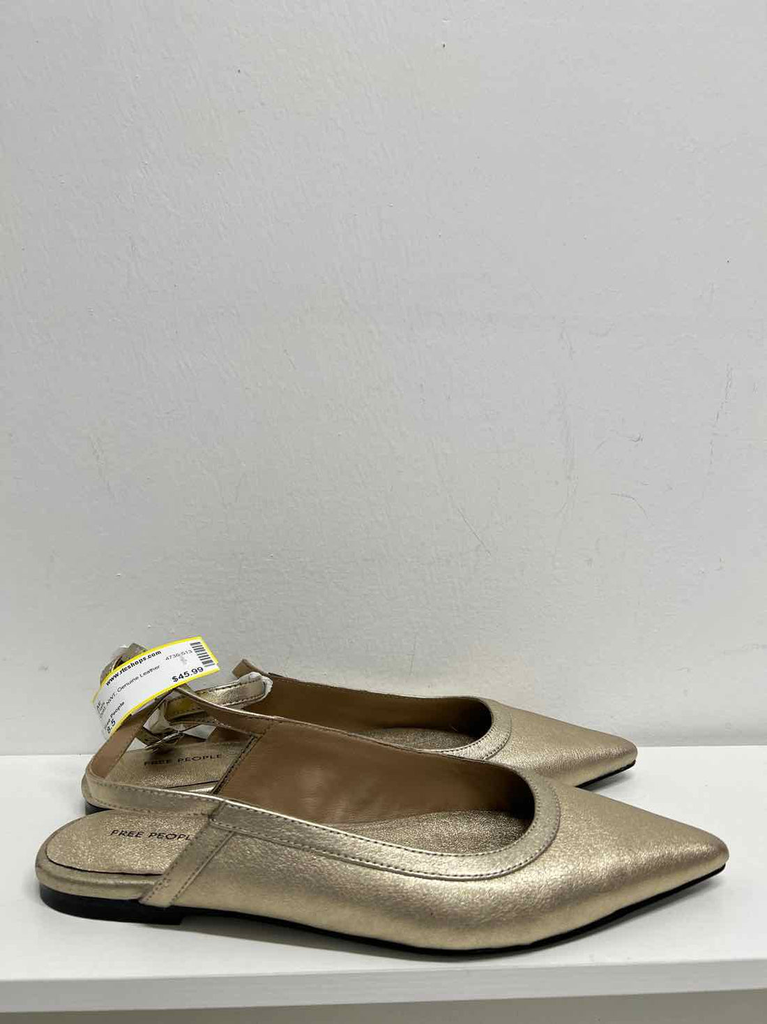 Free People Women Size 8.5 Gold NWT Genuine Leather Flats