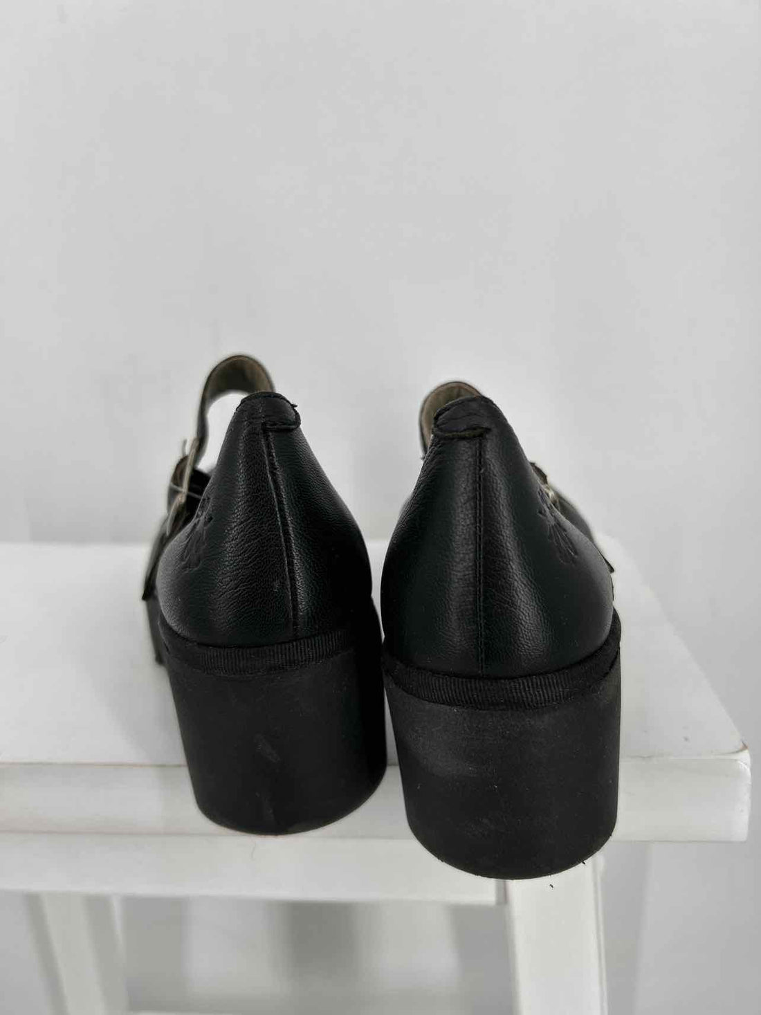 Fly london Women Size 40 (9-9.5) Black Wedges