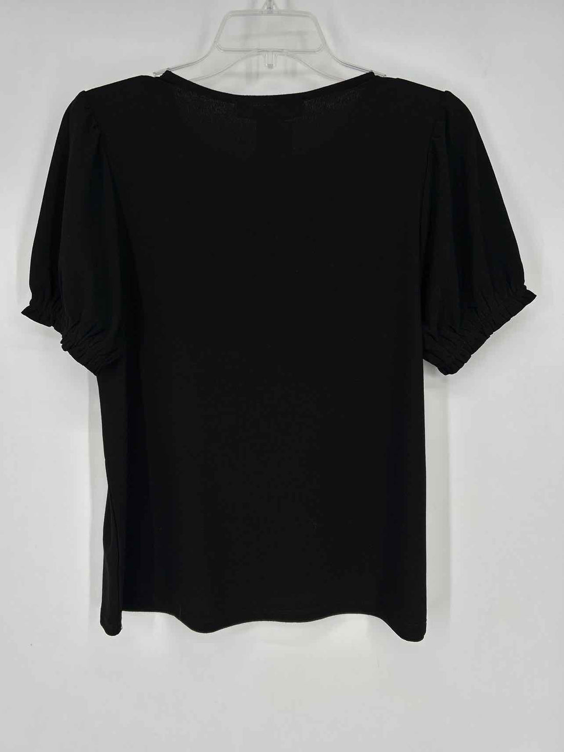 Love Scarlet Size M Black NWT Short Sleeve