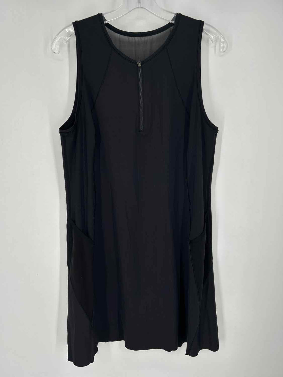 Athleta Size XL Black Active Dresses