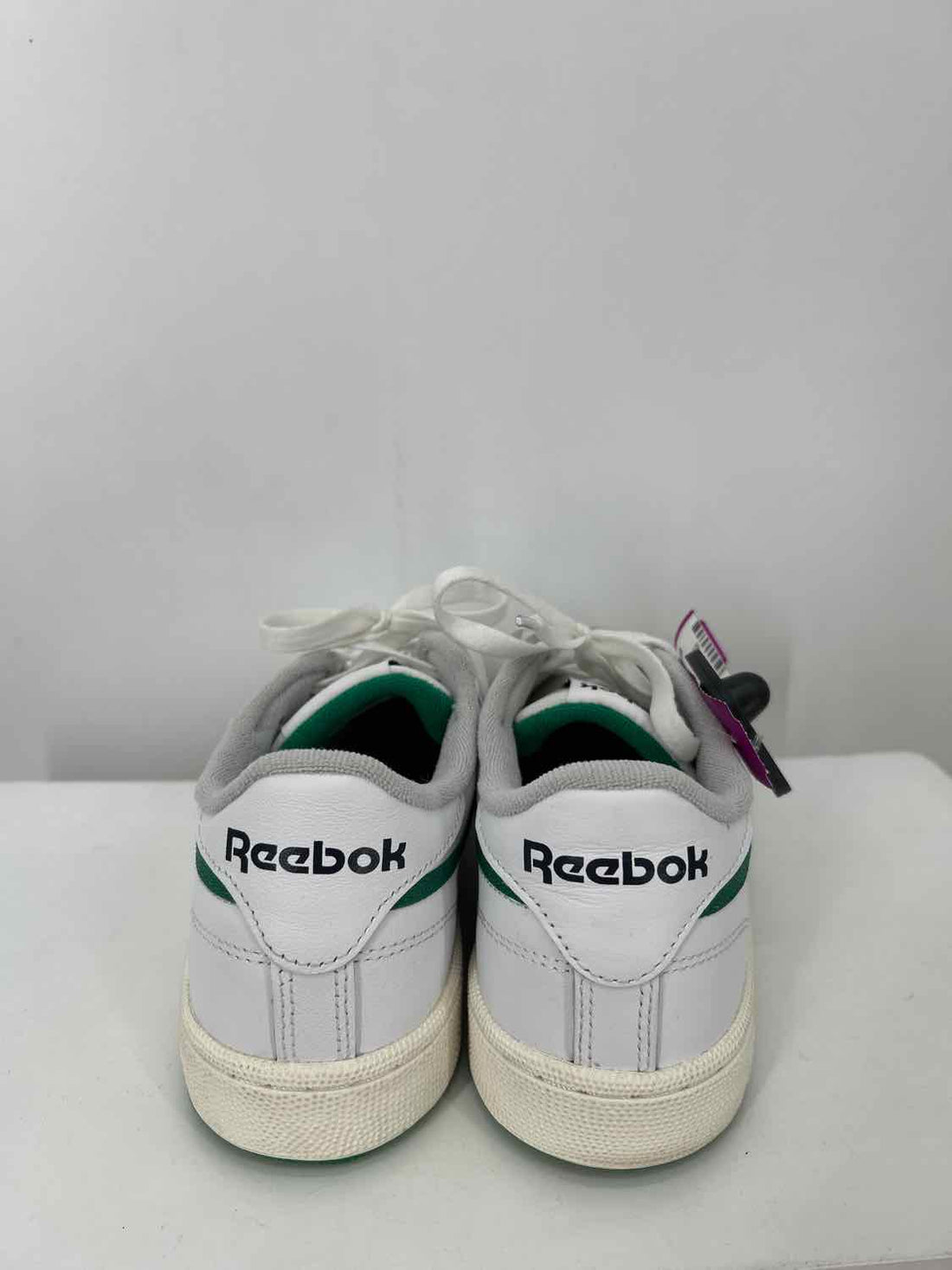 Reebok Women Size 8.5 White & Green Sneakers