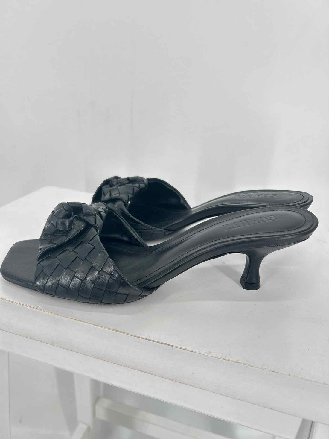 Schultz Women Size 9 Black Sandals