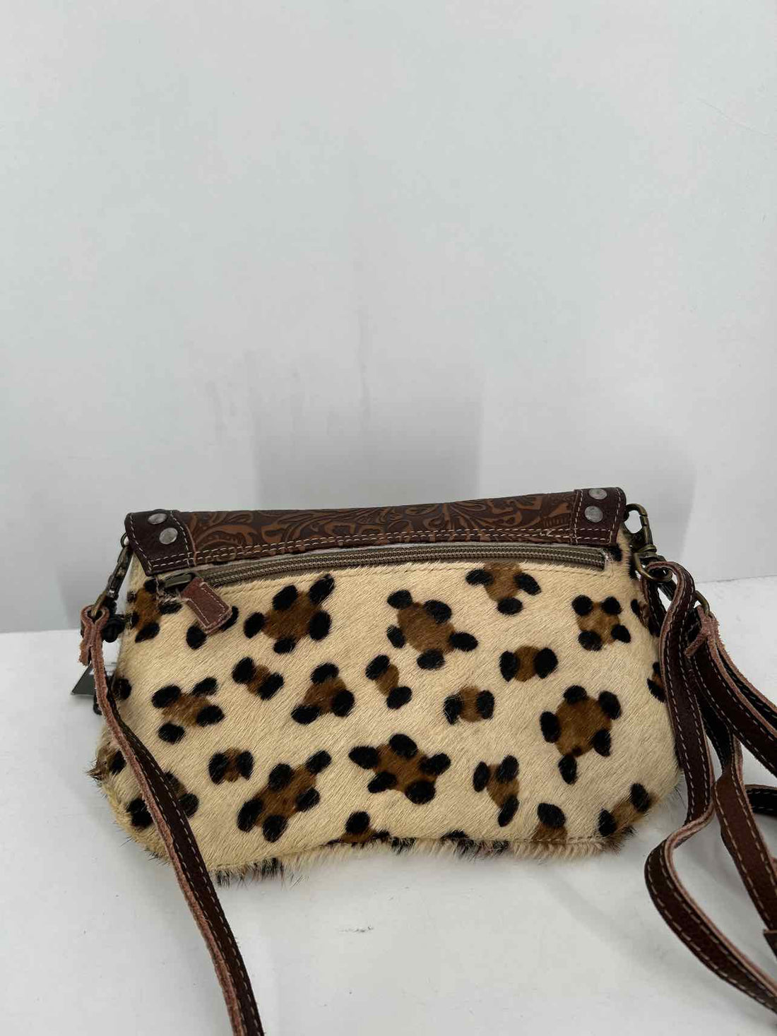Myra Brown & leopard NWT Crossbody