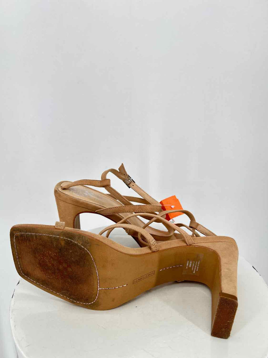 Vince Camuto Women Size 9 Camel Heels