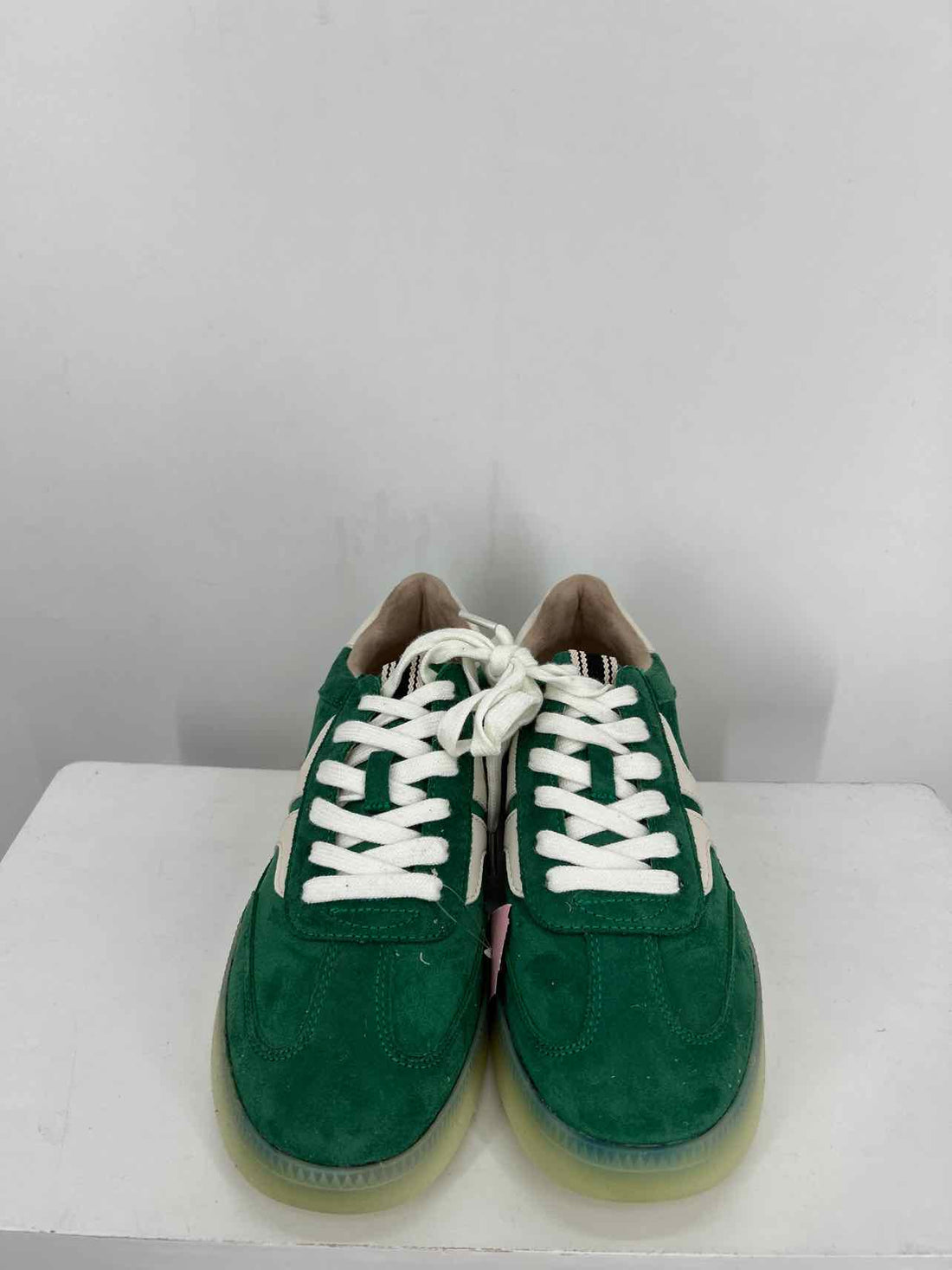 Shu Shop Women Size 6.5 Green & White New Boutique Shoes