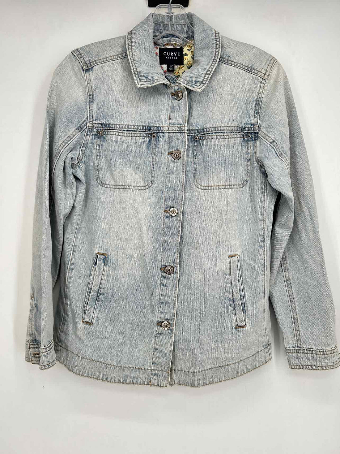 Curve Appeal Size S Light Wash Denim Jacket