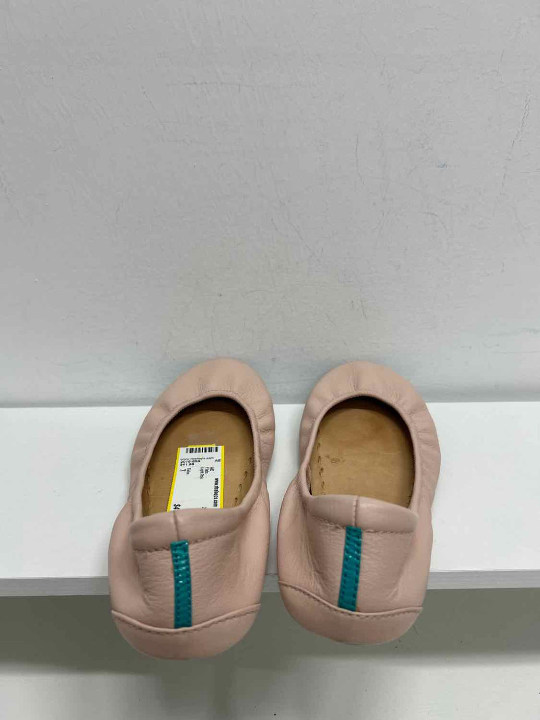 Tieks Women Size 7 Light Pink Flats