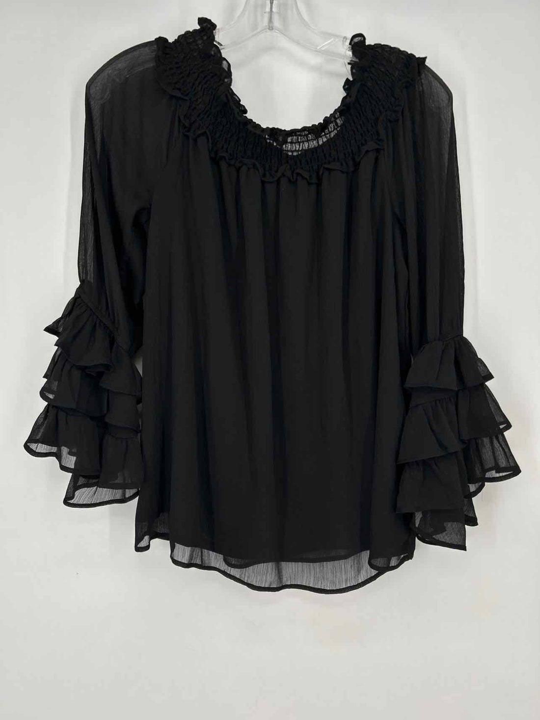 CeCe Size L Black Long Sleeve