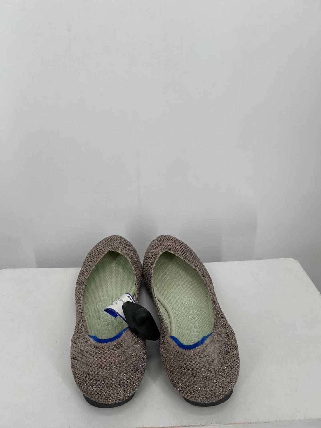 Rothys Women Size 7 Taupe Shimmer Flats