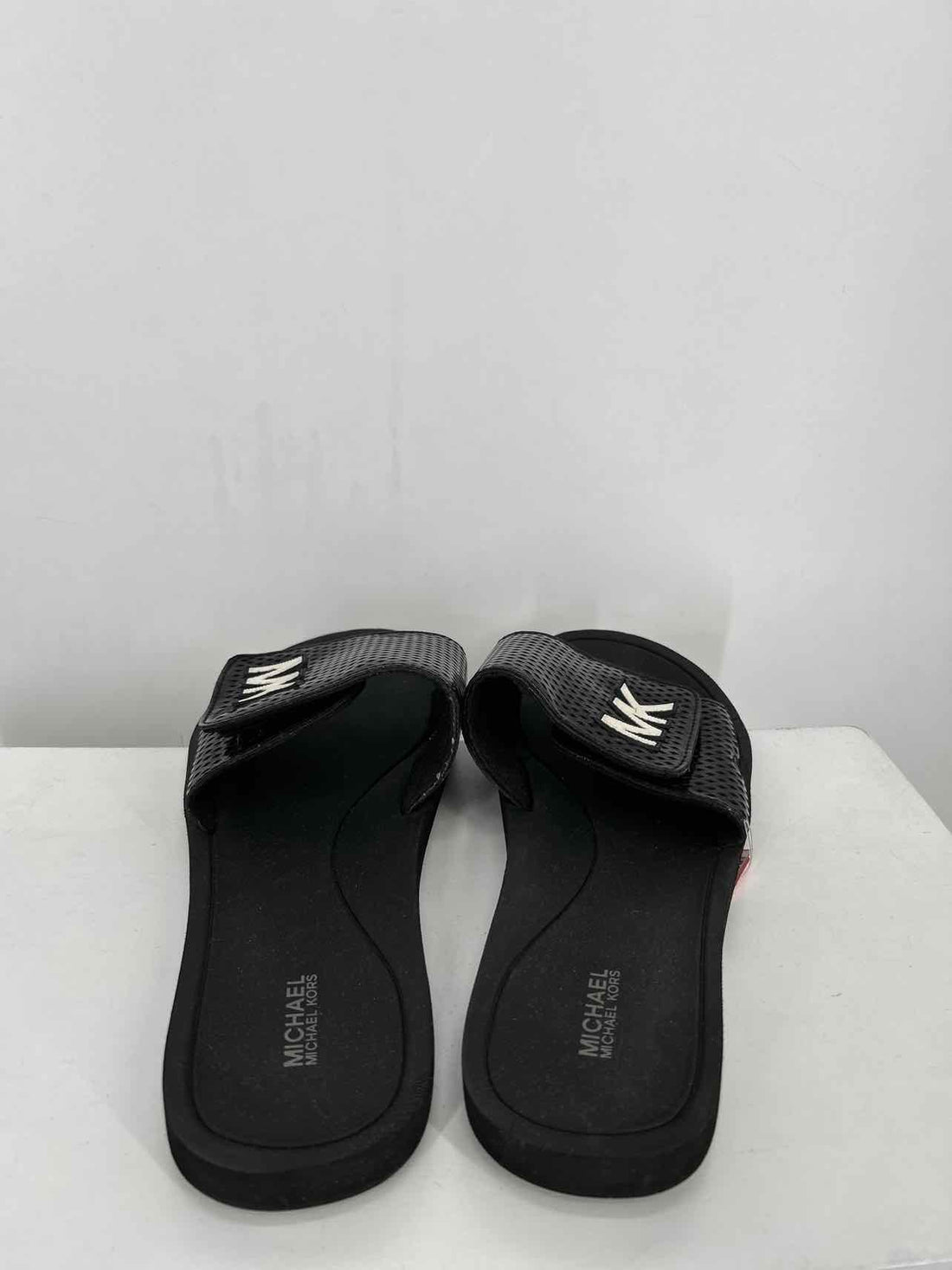 Michael Kors Women Size 10 Black Slides