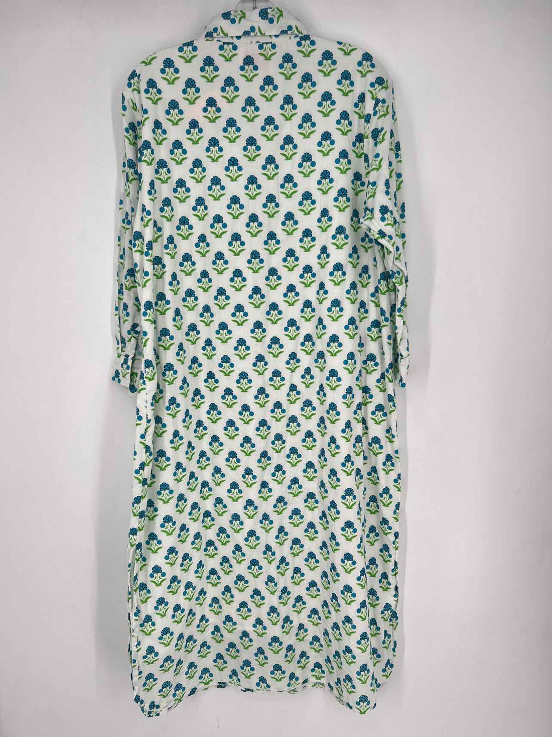 Victoria Dunn Size XL White Blue & Green Floral Long Sleeve Dress