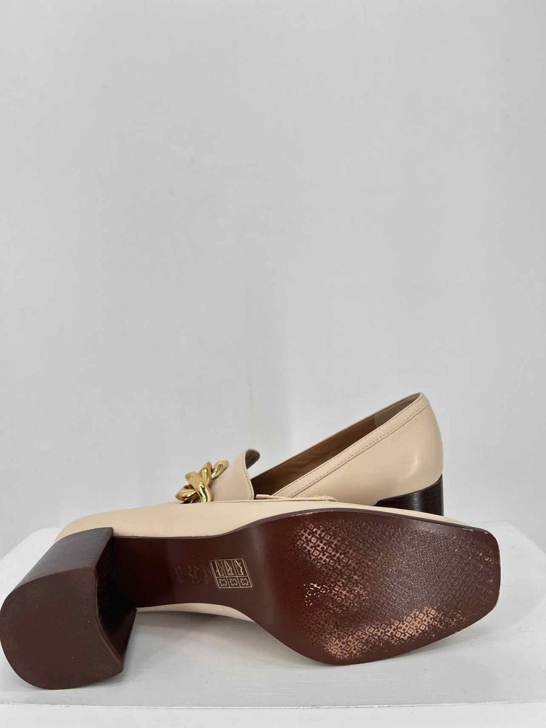 Tory Burch Women Size 10 Cream Adrien Pump Loafers