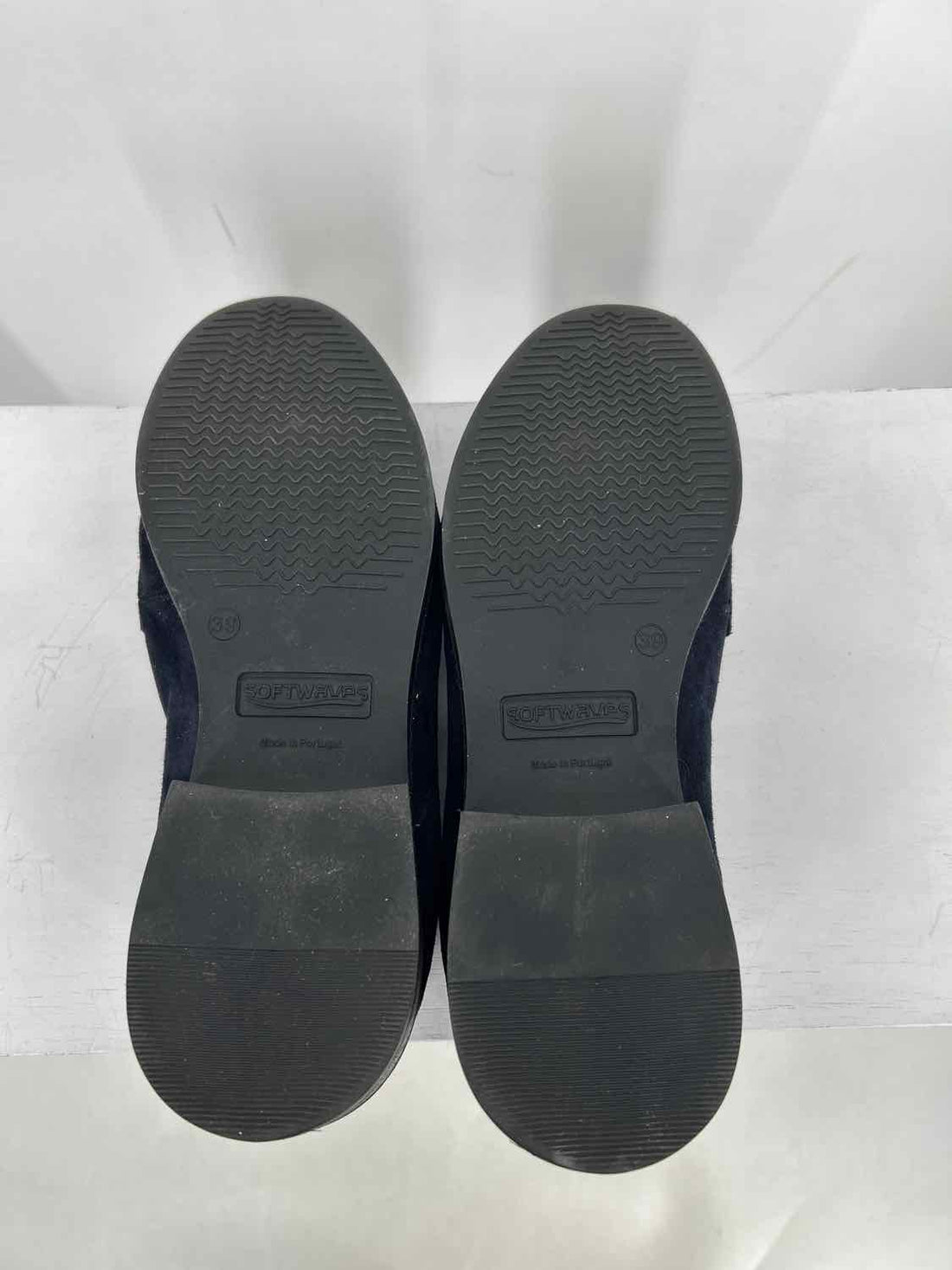 Softwaves Women Size 39 (8.5-9) Dark Navy Loafers