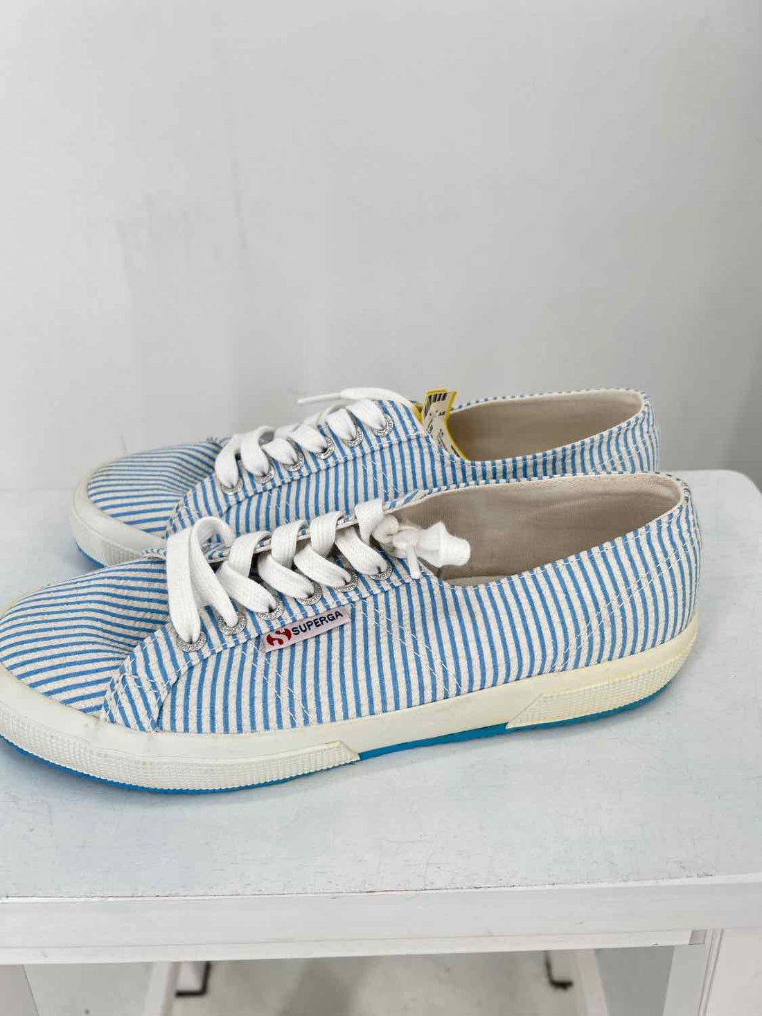 Superga Women Size 39.5 Light Blue & White Striped Sneakers