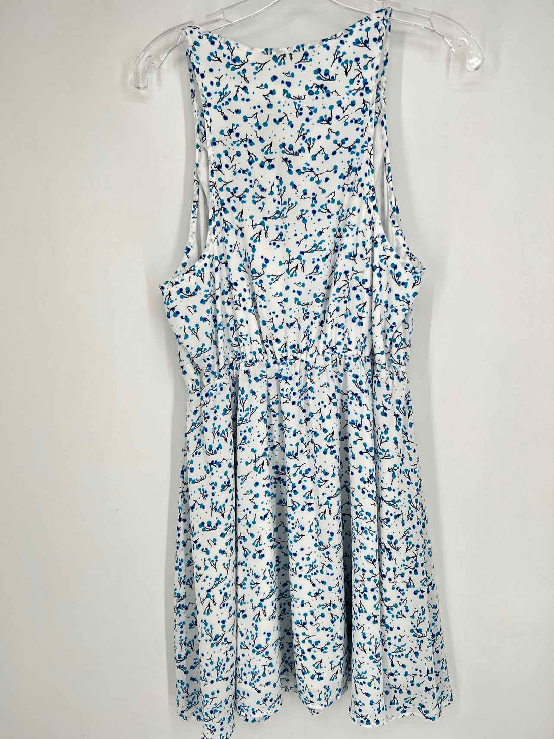 Collective Concepts Size XL White & Blue Print NWT Dress