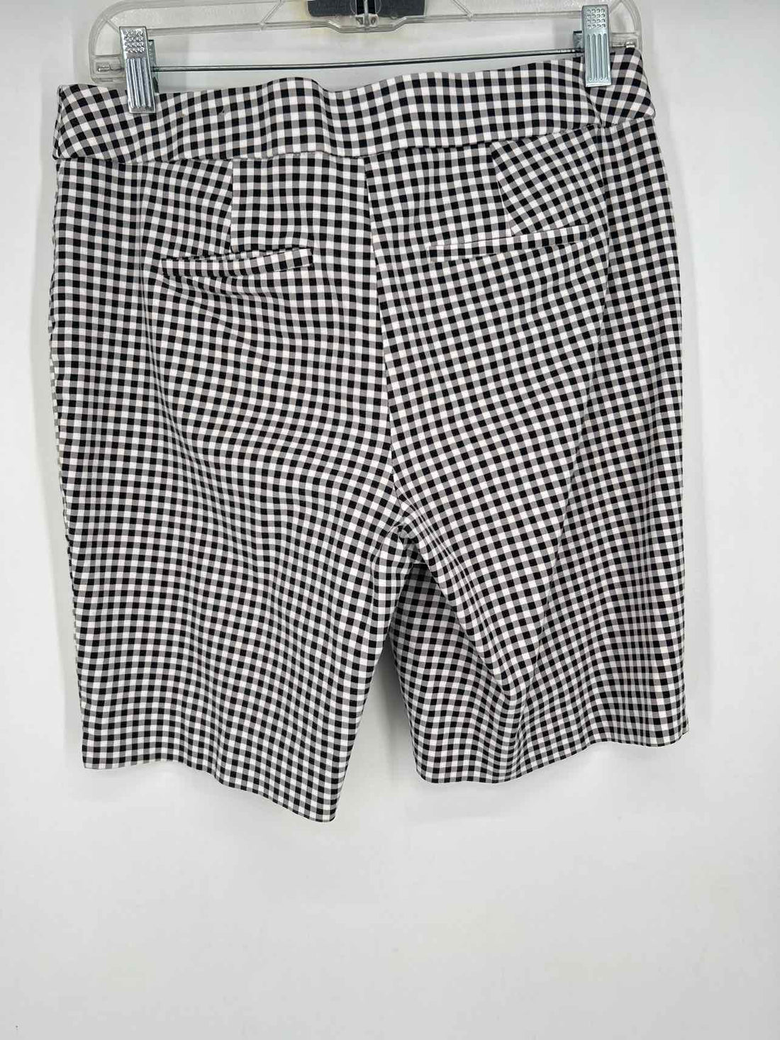 Chicos Size .5 (6) Checkered Shorts