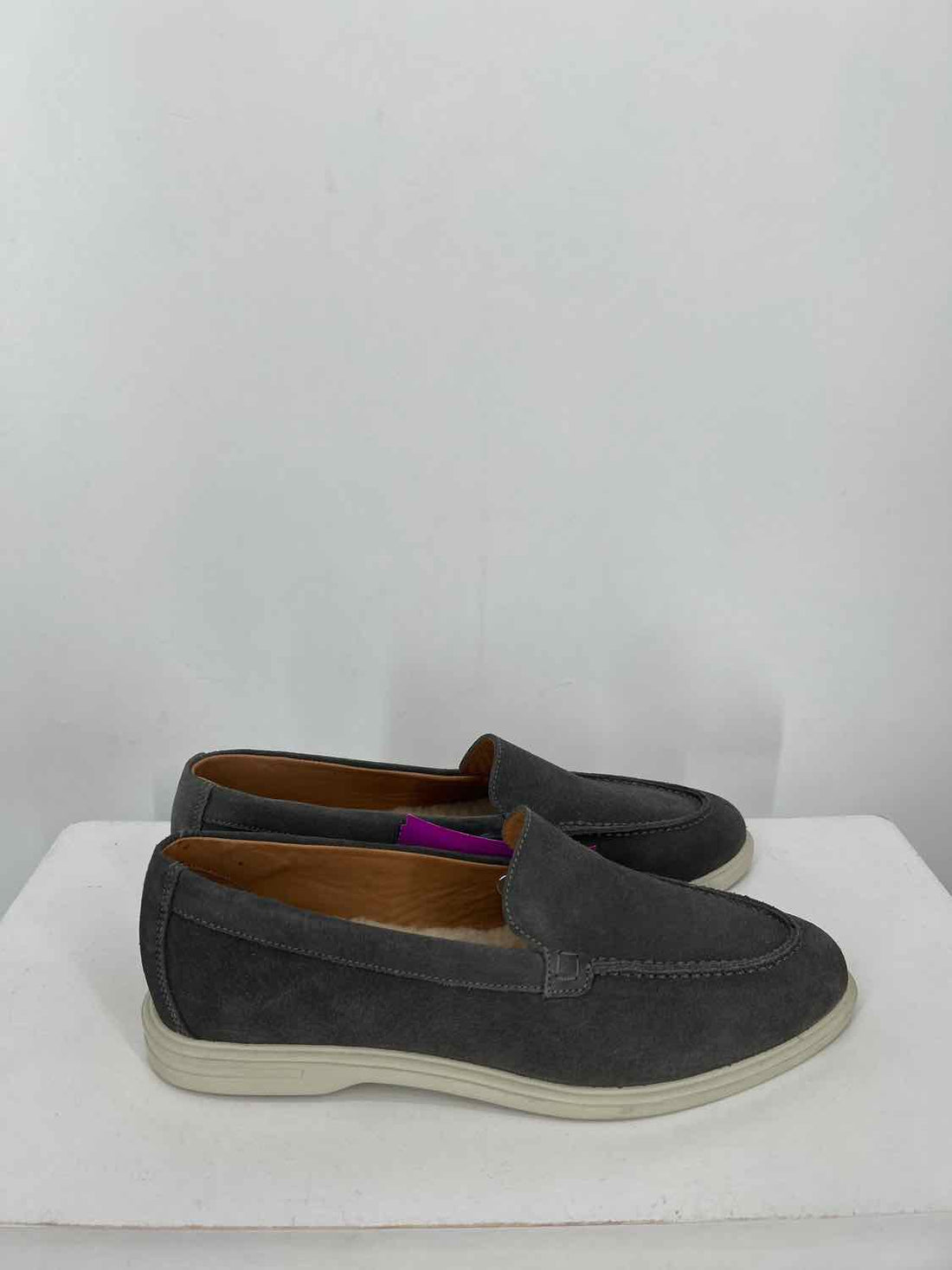 Peter Millar Women Size 8 Gray Loafers