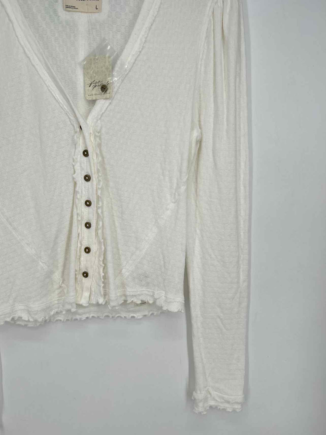 We The Free Size L White NWT Long Sleeve