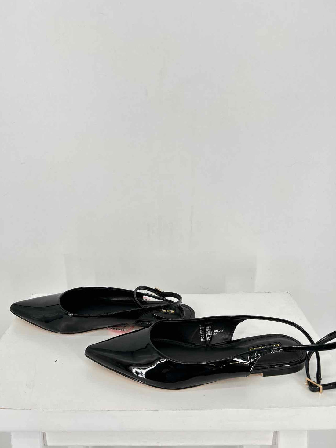 Express Women Size 7 Black Flats