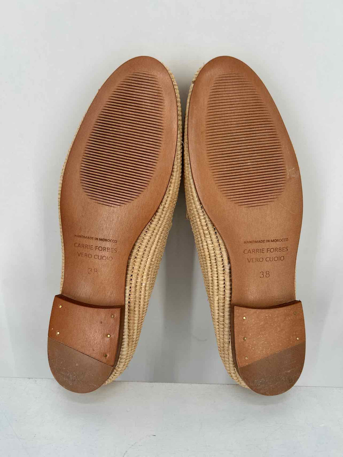 Carrie Forbes Women Size 38 (7.5-8) Natural Like New Flats