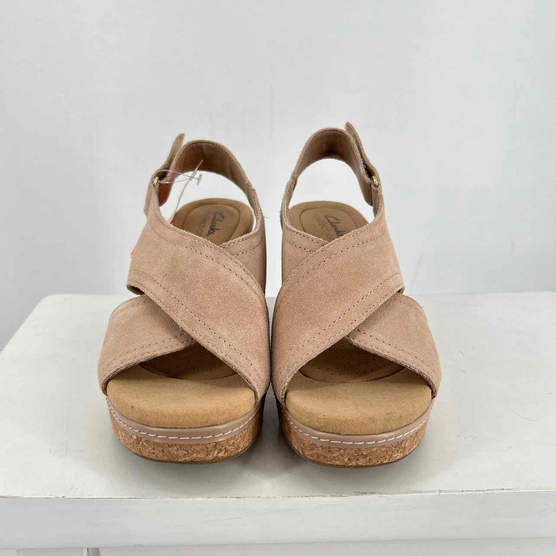 Clarks Women Size 8.5 Beige NWT Cork Wedges