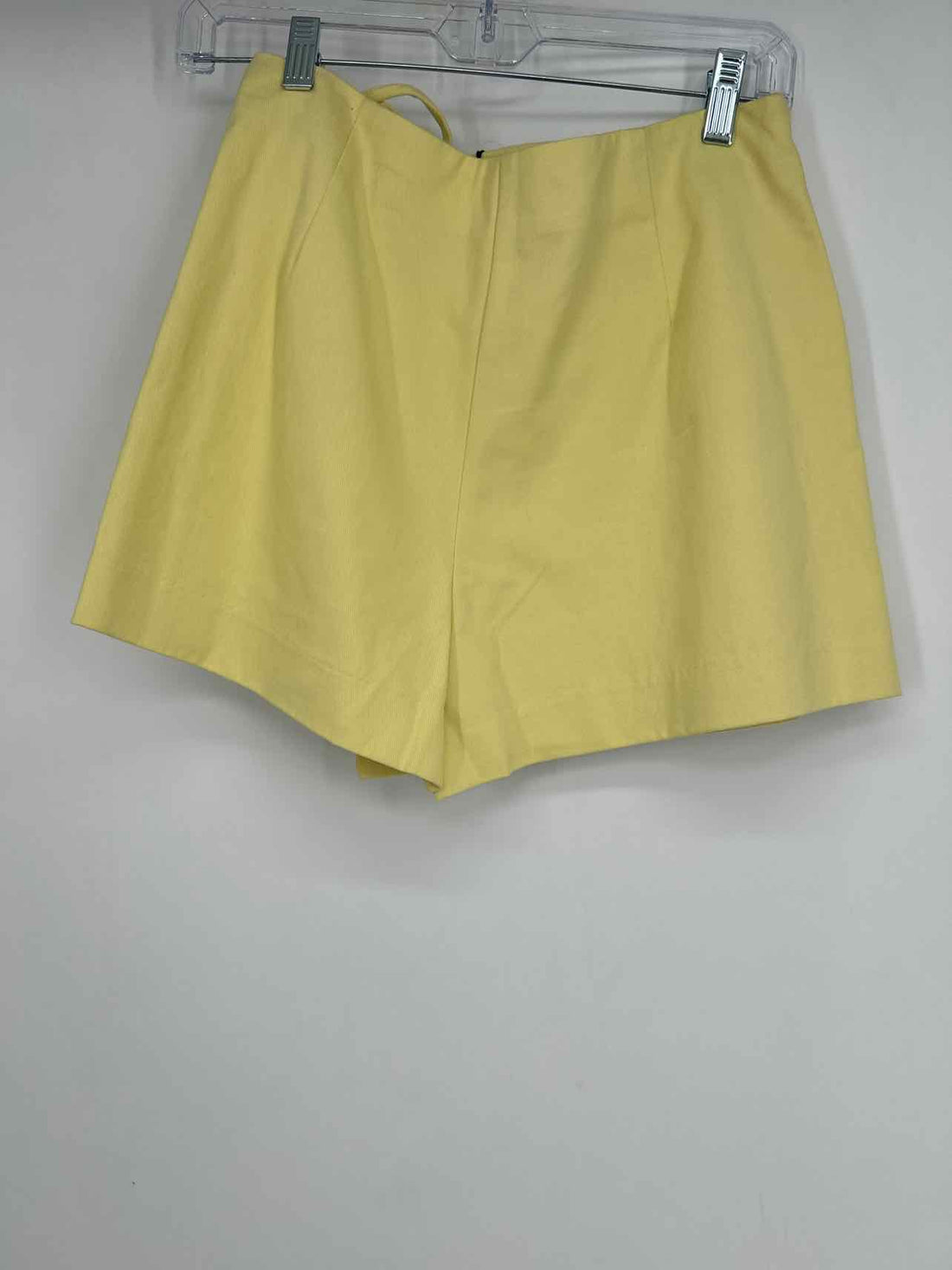 Mink Pink Size S Yellow NWT Skort