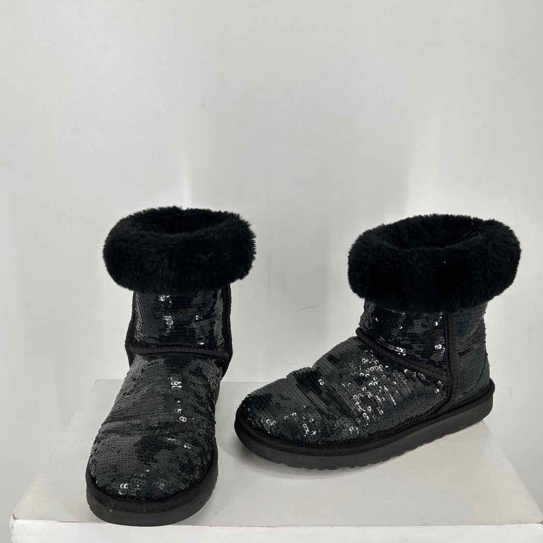 Ugg Women Size 8 Black Sequins Mid Calf Boot