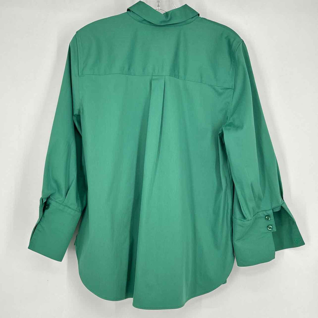 Chicos Size 1 (M) Light Green Long Sleeve