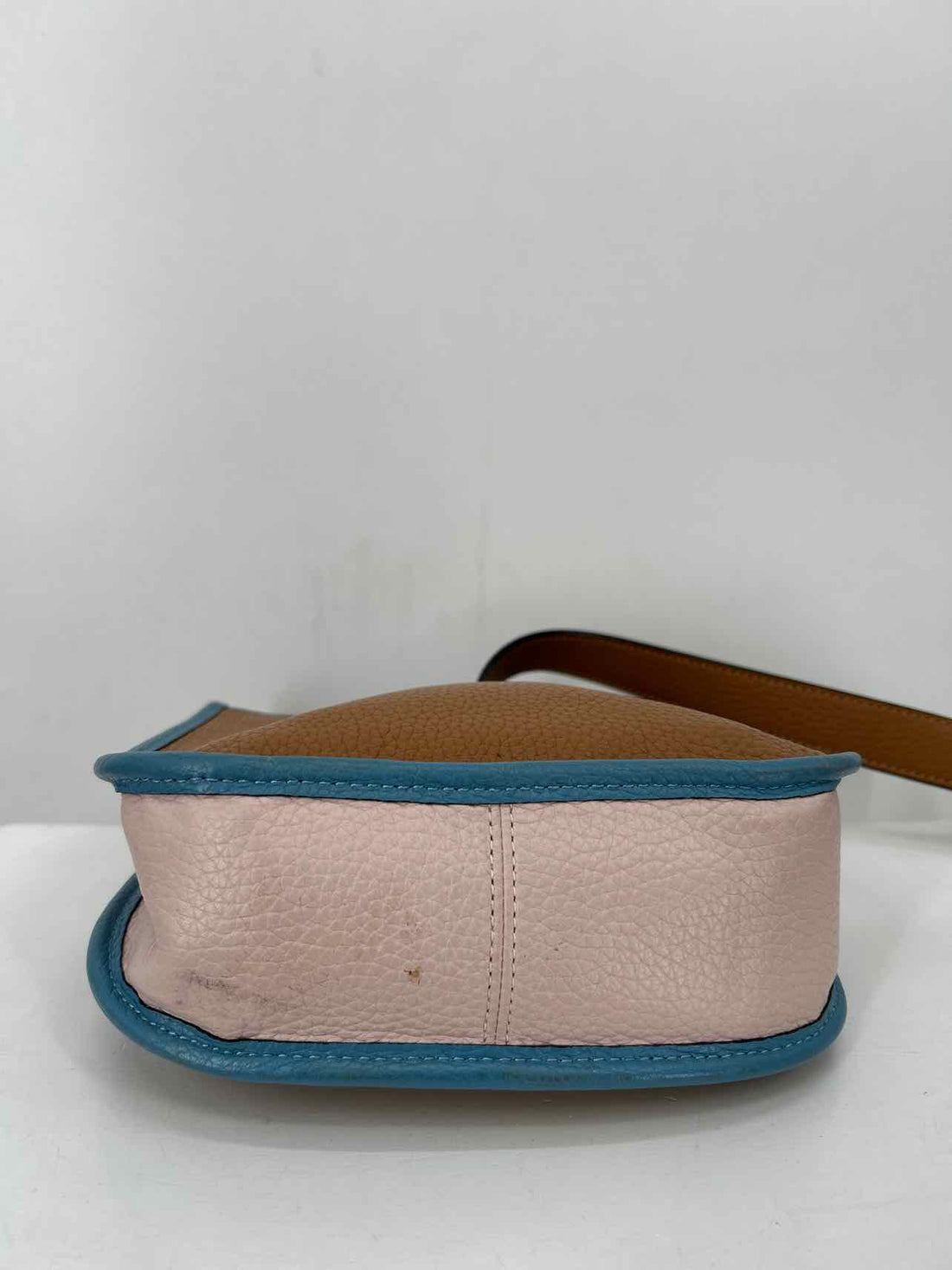 Coach Emery 21 Brown & Blue Pebbled Leather Pre Owned Crossbody
