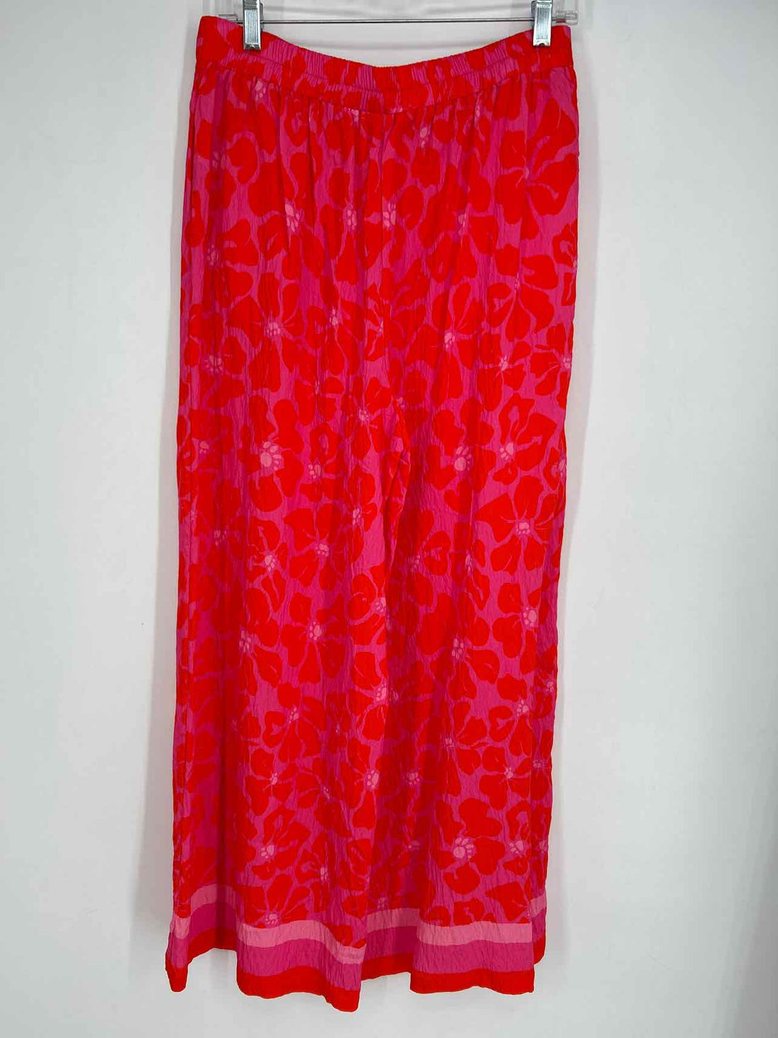 Mary Square Size M Dark Pink & Red Print NWT Pants a
