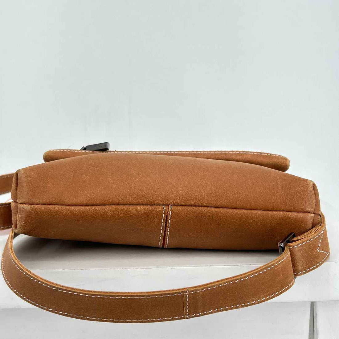 Hammitt VIP Medium Crossbody