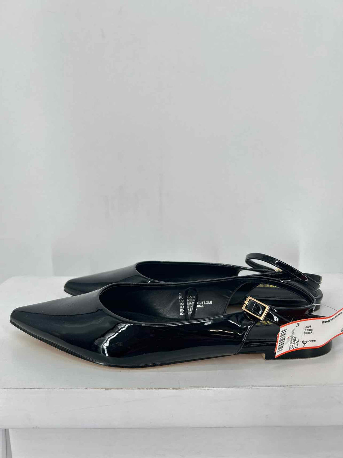 Express Women Size 7 Black Flats
