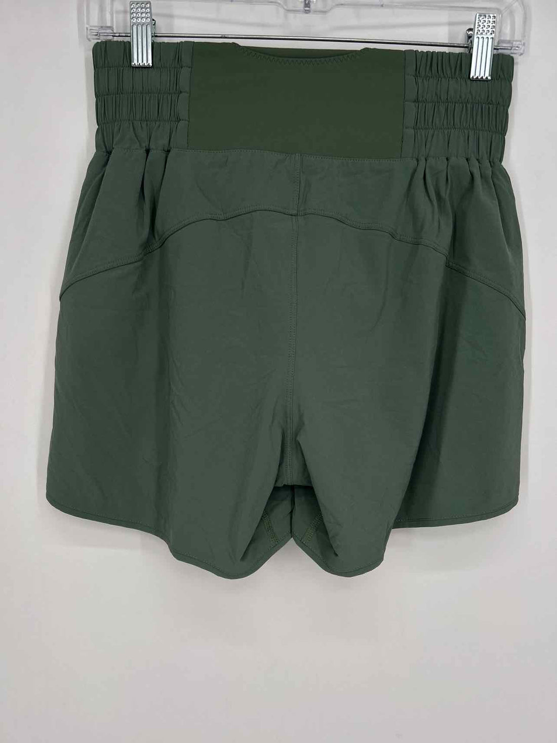Outdoor Voices Size M Olive Active Shorts