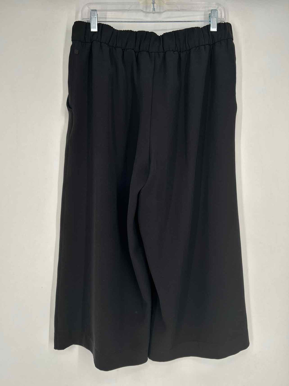 Lululemon Size 12 Black Pants