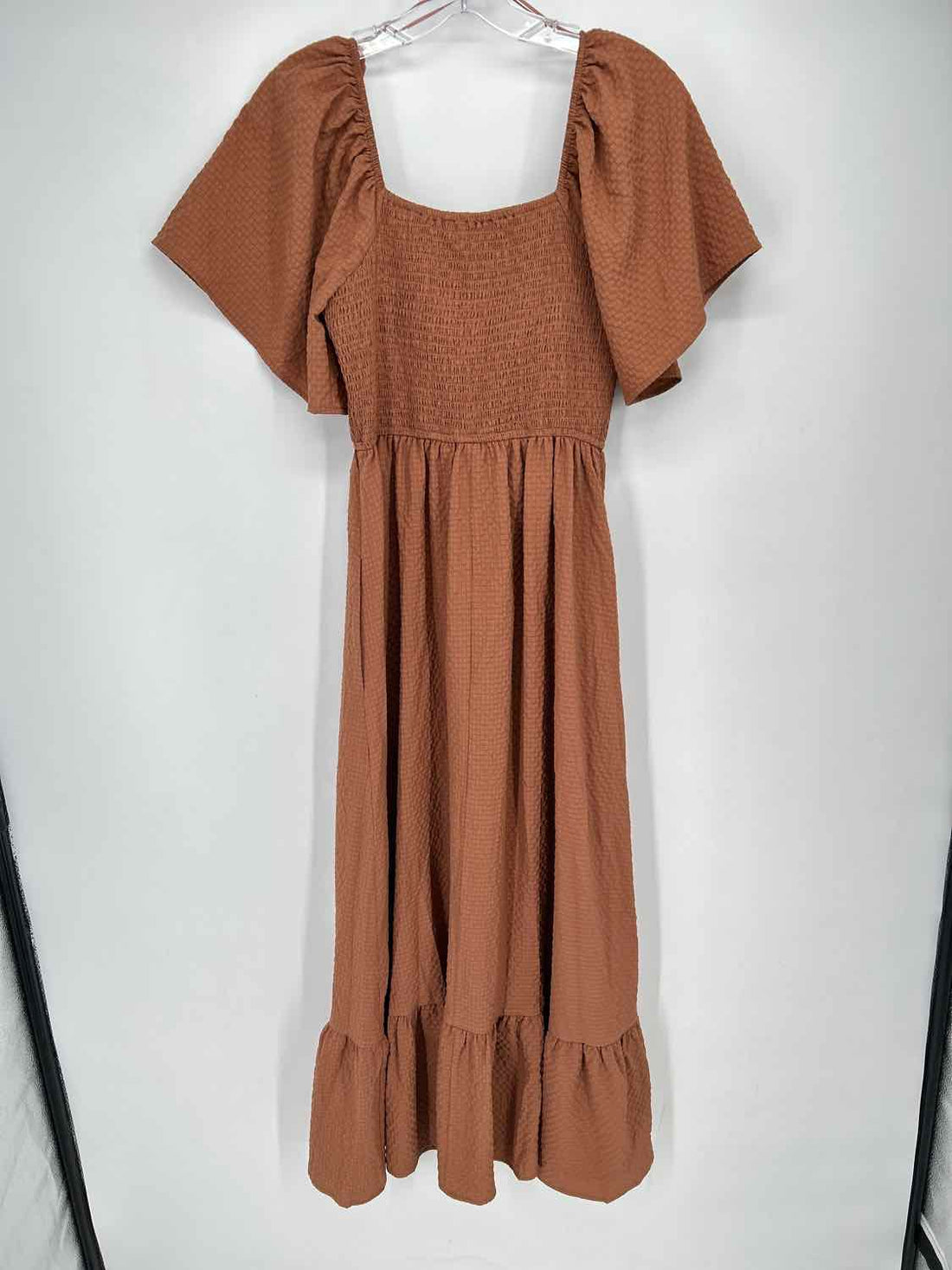 In February Size S Puddy NWT Maxi