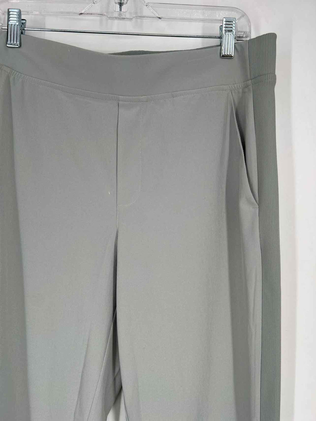 Athleta Size 10 Light Teal Active Pants