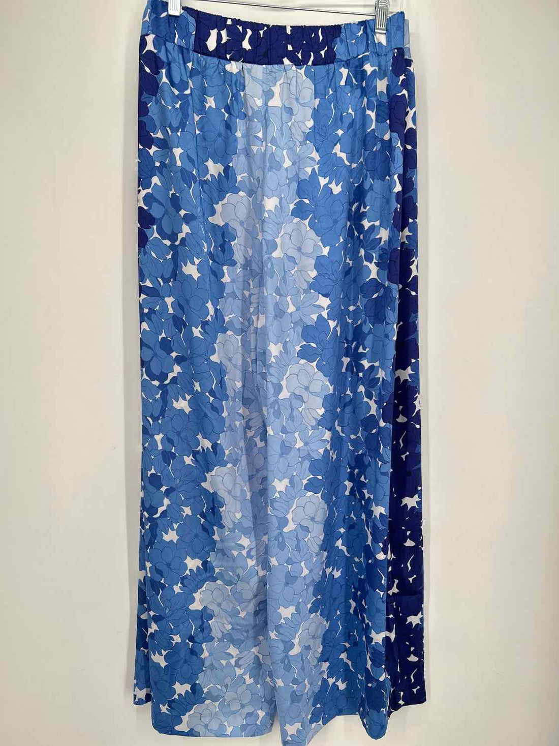 Lanyard Size 18 Blue Floral NWT Pants