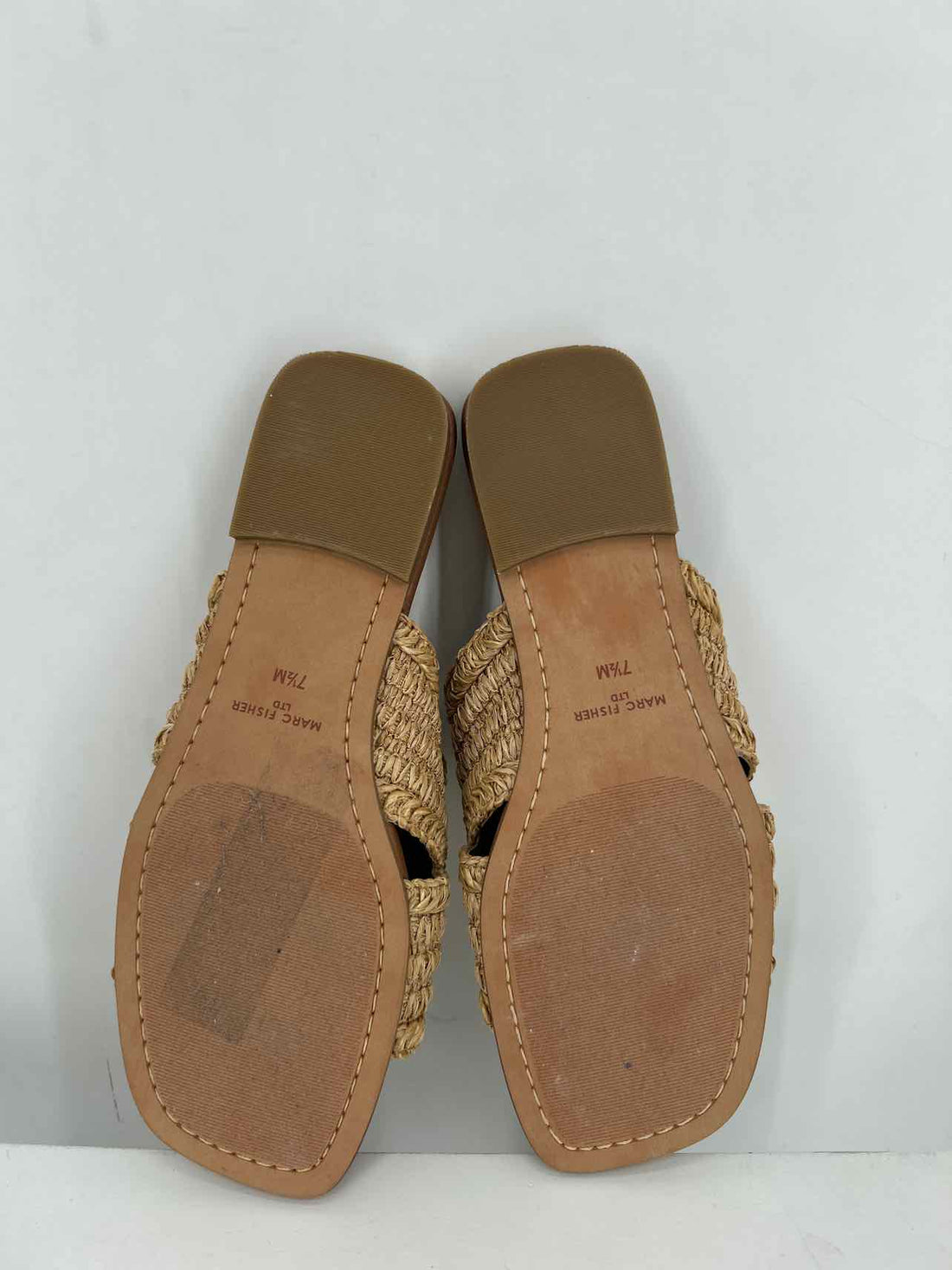 Marc Fisher Women Size 7.5 Natural Straw Sandals