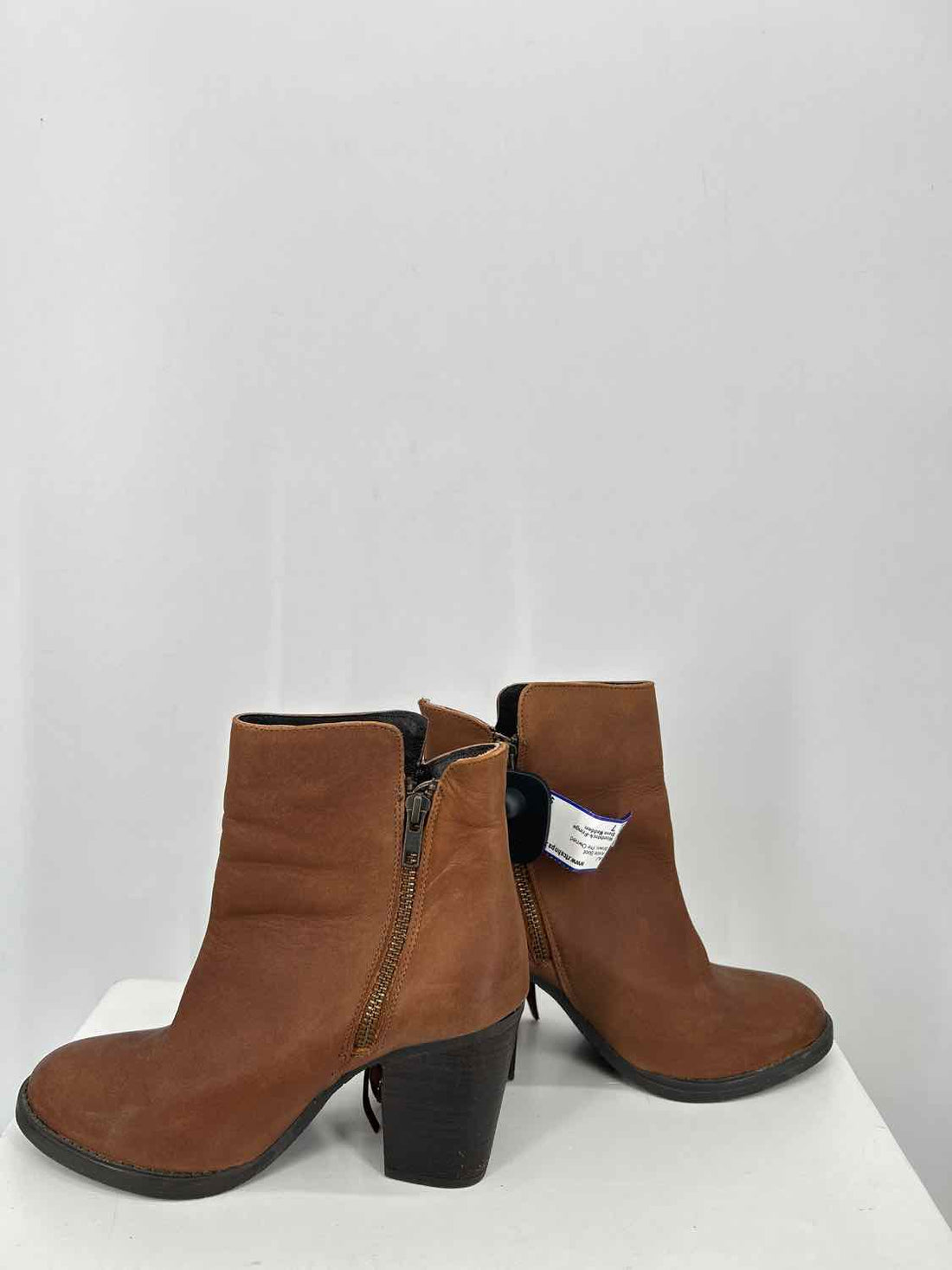 Steve Madden Woodstock Women Size 7 Brown Ankle Boot