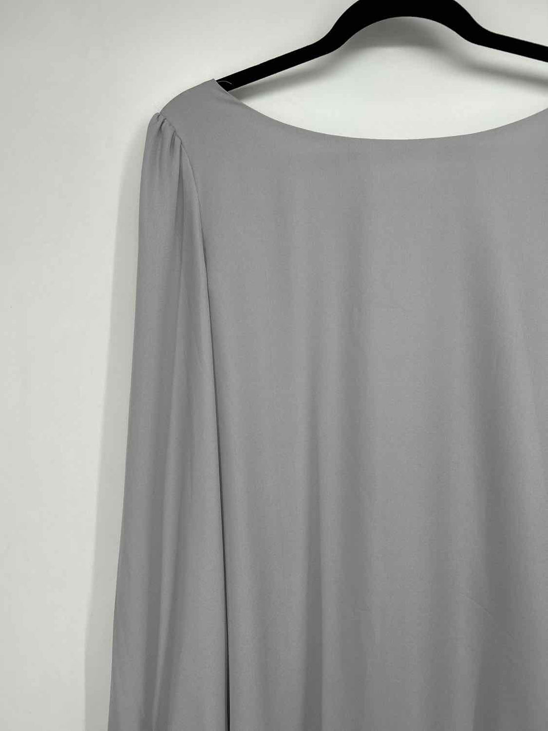 Lulus Size M Light Gray Long Sleeve Dress