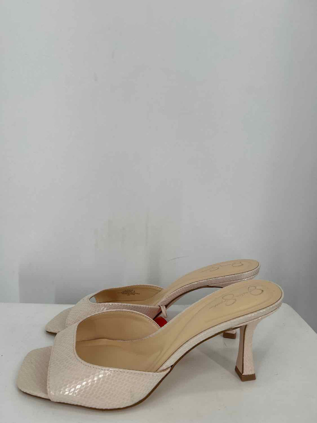 Jessica Simpson Women Size 10 Beige snake Heels