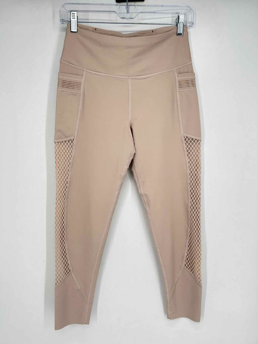 Victoria Sport Size M Beige Leggings