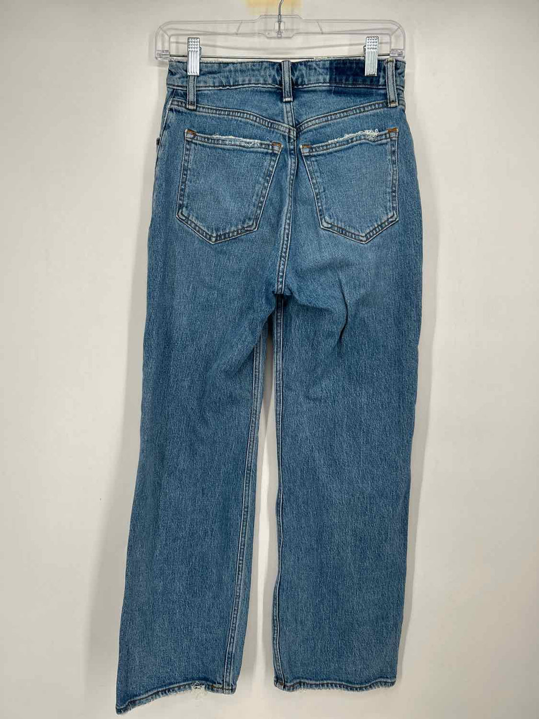 Abercrombie & Fitch Size 0 Medium Wash Denim Jeans