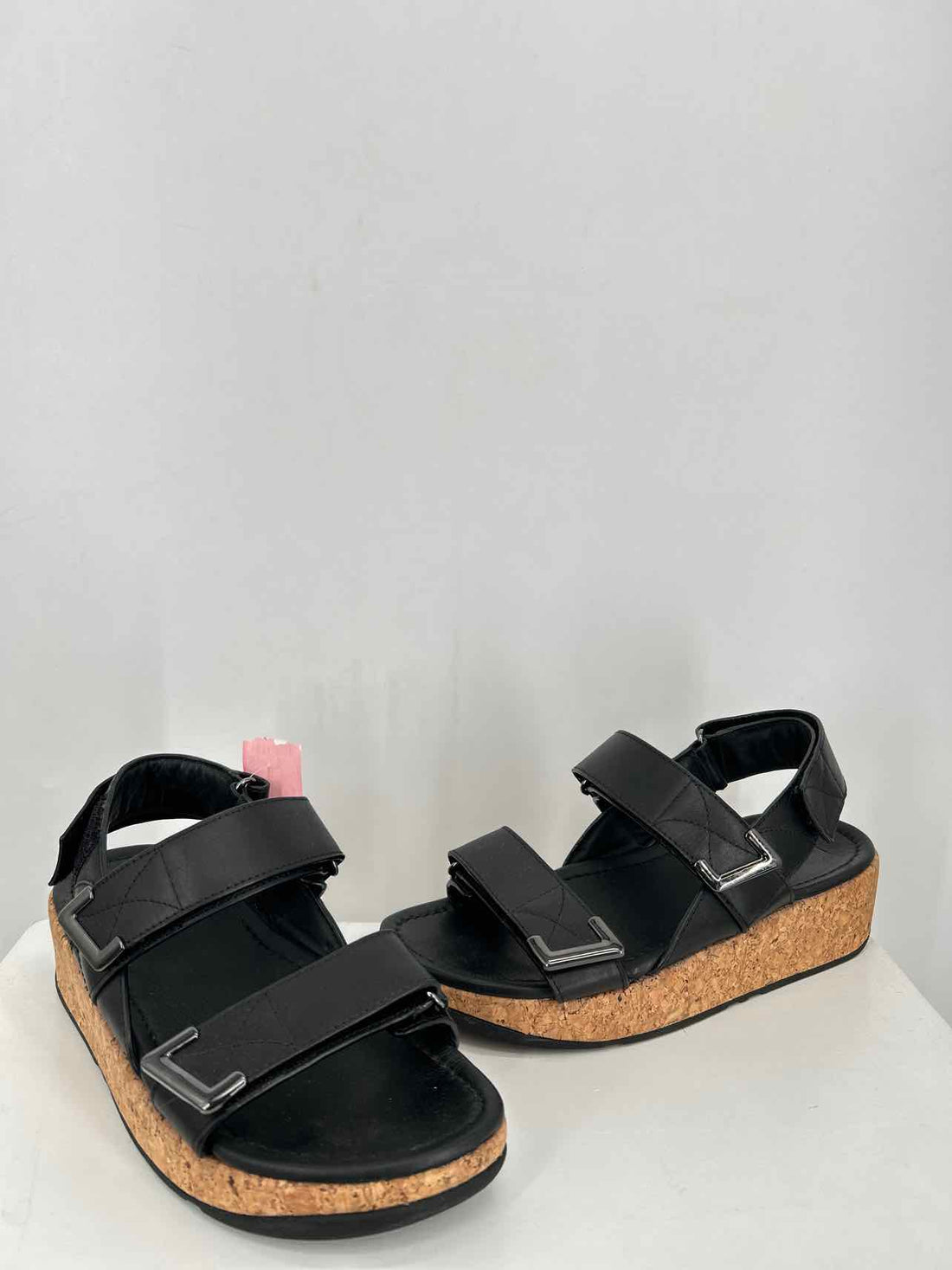 Fitflop Women Size 7 Black Cork Sandals