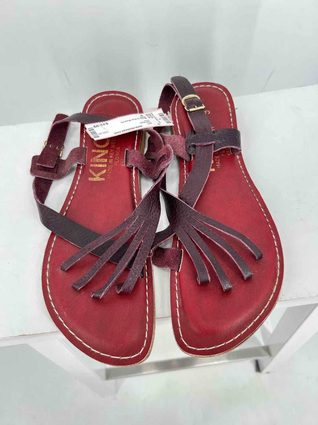 Kino Women Size 9 Red Sandals