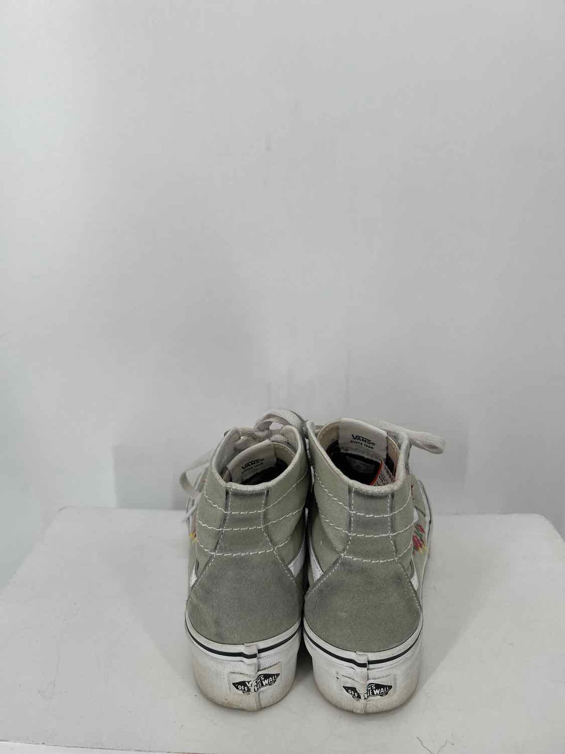 Vans Women Size 7.5 Green Sneakers