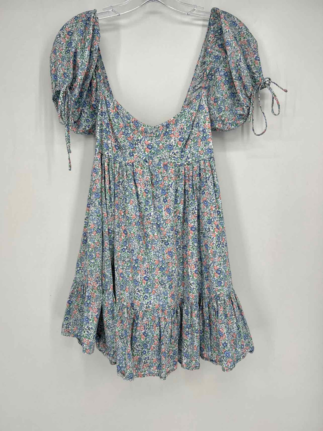 Pants Store Size S White Floral Dress