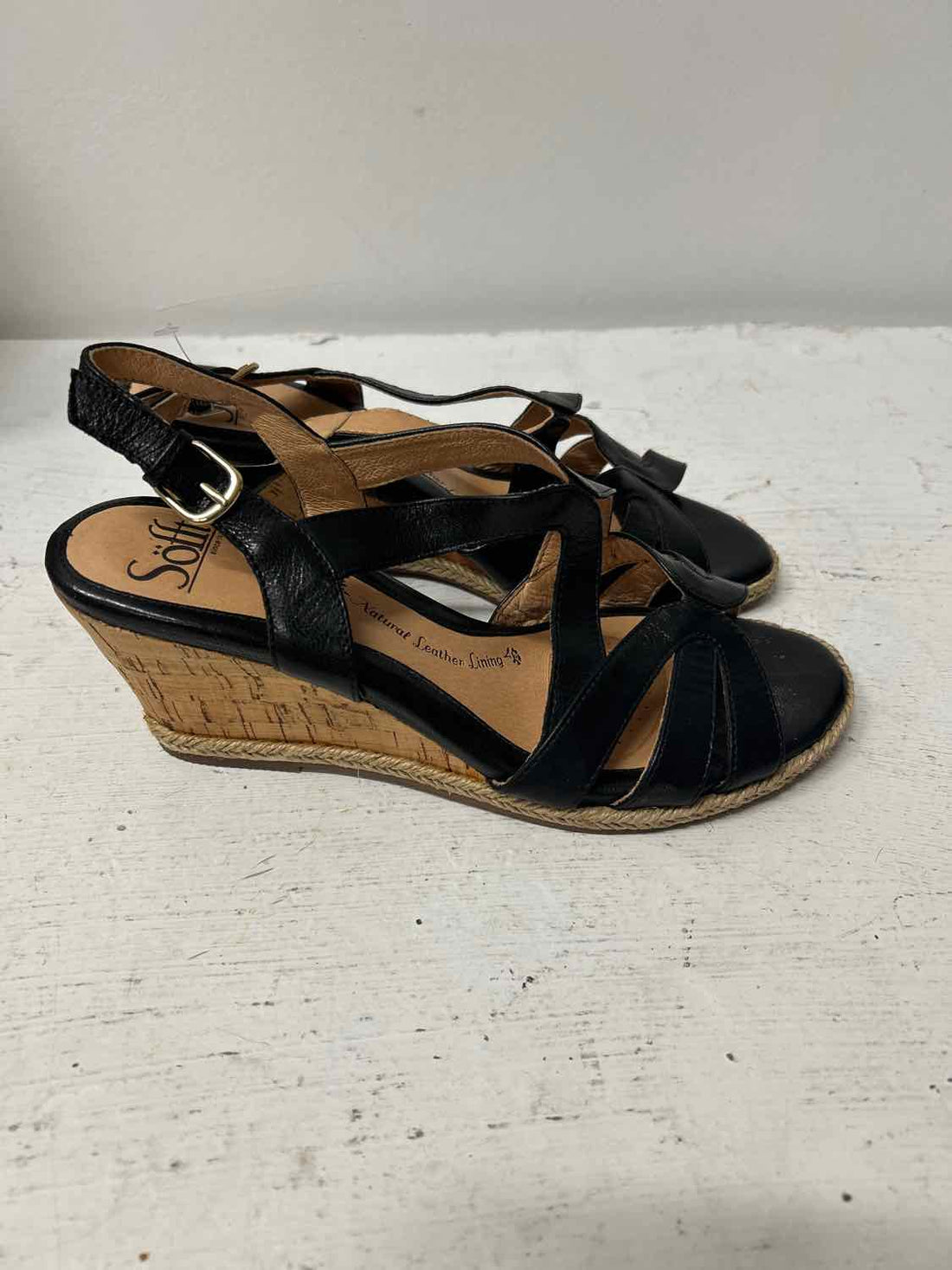 Sofft Women Size 8 Black Wedges
