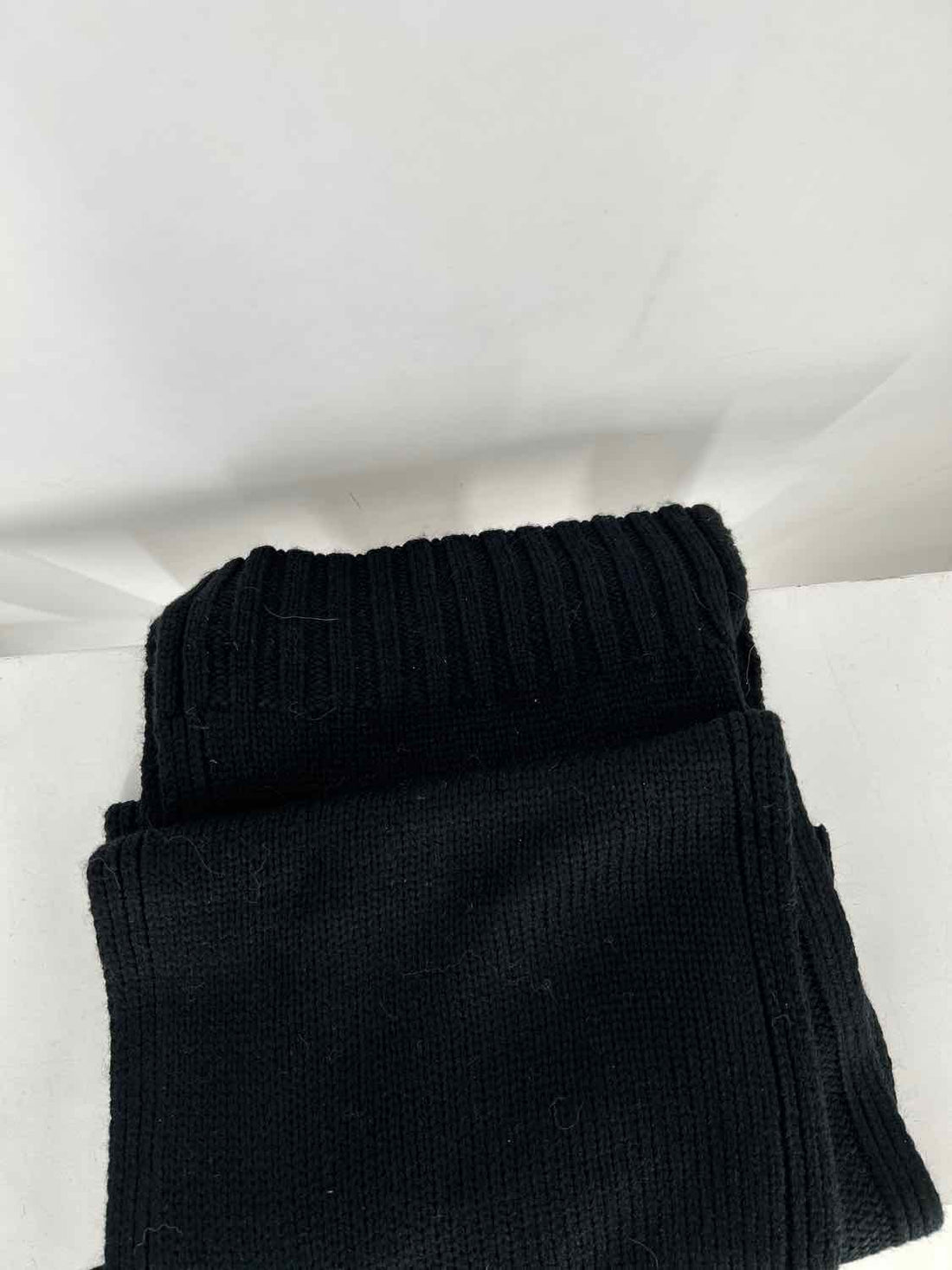 Michael Kors Size OS Black Scarves